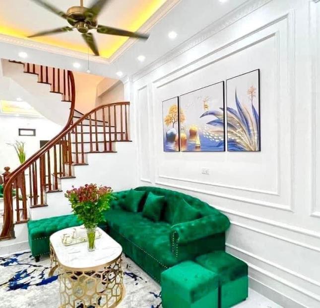 Bán Nhà Ngõ 58 Trần Bình 33m2 x 4 tầng, ngõ thông, nhà mới ở ngay , tặng full nội thất sang trọng,