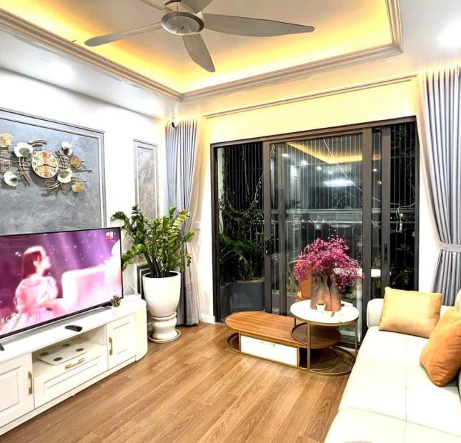 CHỦ BÁN CHUNG CƯ AZ LÂM VIÊN-  CẦU GIẤY- HÀ NỘI GẦN CÔNG VIÊN 120 GIÁ 5.5 TỶ 0987,062.288