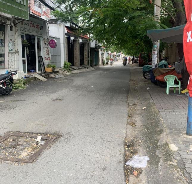 BÁN NHÀ 3 TẦNG BTCT , XE HƠI ĐỖ CỬA ,  6.6 TỶ