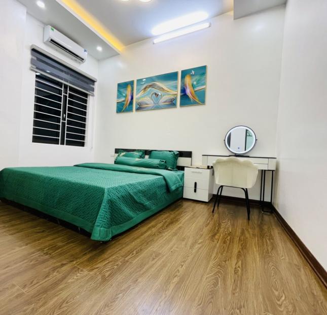 NGÕ 190 NGUYỄN TRÃI - NHÀ ĐẸP 4 TẦNG - MT 5.3M2 - VUÔNG ĐẸP - NHỈNH 3 TỶ
