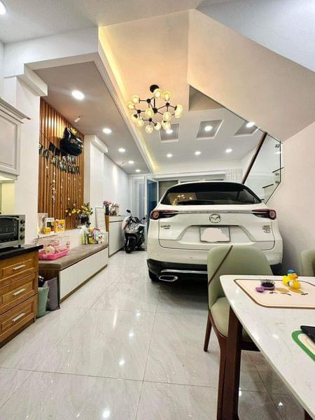 HIẾM THẾ, QUAN NHÂN, LÔ GÓC 3 THOÁNG, GARA Ô TÔ, CHỈ 8.X TỶ