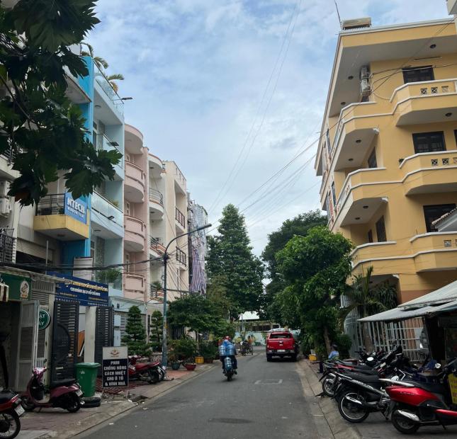Cho thuê nhà nguyên căn đường Nguyễn Tri Phương, Phường 8, Quận 10.