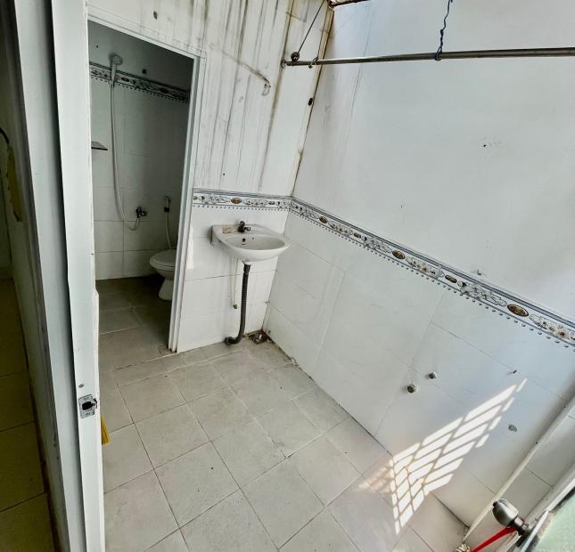 Bán nhà đường Phùng Chí Kiên chỉ 2 tỷ 85 quận Tân Phú 