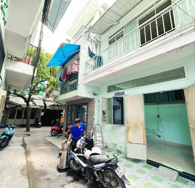 Chính chủ cần bán nhà hẻm 3m số nhà cũ 870/43/28 số mới 870/43/11 Lạc Long Quân - phường.8 - quận