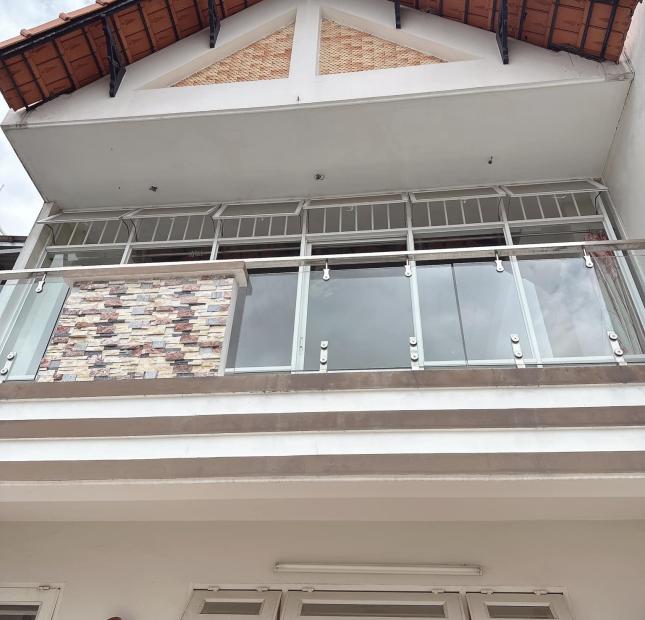 Nhàbán đườngsố1 P16 GòVấp (5x16)3tầng Giá5tỷ8 Thươnglượng Tặngfull NT