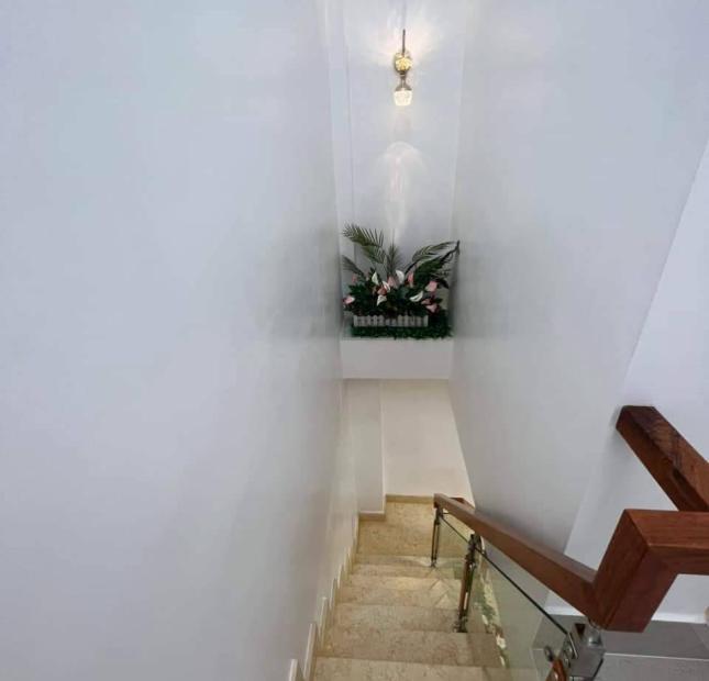 Bán nhà Vườn Lài 21m2 giá 3 tỷ 29 P.Phú Thọ Hòa Q.Tân Phú 