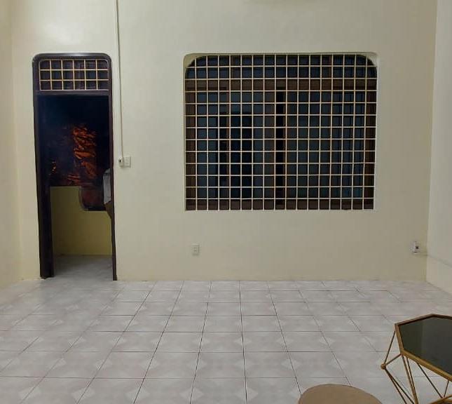 Bán nhà Mặt ngõ Oto Hoàng Hoa Thám 60m², 4 tầng, MT 5m, giá 11.8 tỷ Ba Đình. Mua liên hệ:
