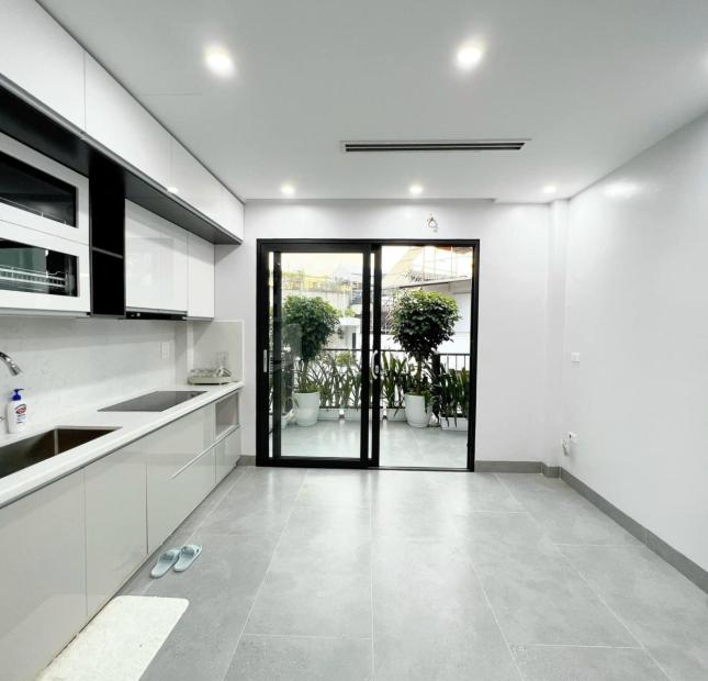 NHÀ MỚI PHỐ HOÀNG VĂN THÁI – THANH XUÂN, 6 TẦNG THANG MÁY, GARA ÔTÔ, KD VĂN PHÒNG, CHỈ HƠN 9 TỶ.