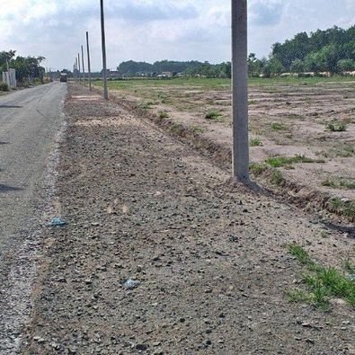 Bán đất sổ hồng riêng 220m2 giá luôn sổ 245tr.