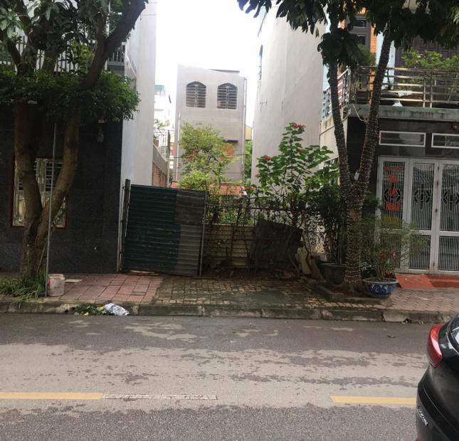 Bán gấp 98m2 đất tại 27 An Dương Vương chỉ 4,6 tỷ