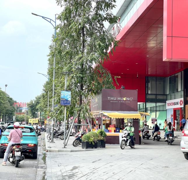 Bán nhà phố Lê Trọng Tấn Quận Thanh Xuân, tuyến phố NGÂN HÀNG Ở Kinh doanh Văn phòng hết ý Ô TÔ 7C đỗ cửa