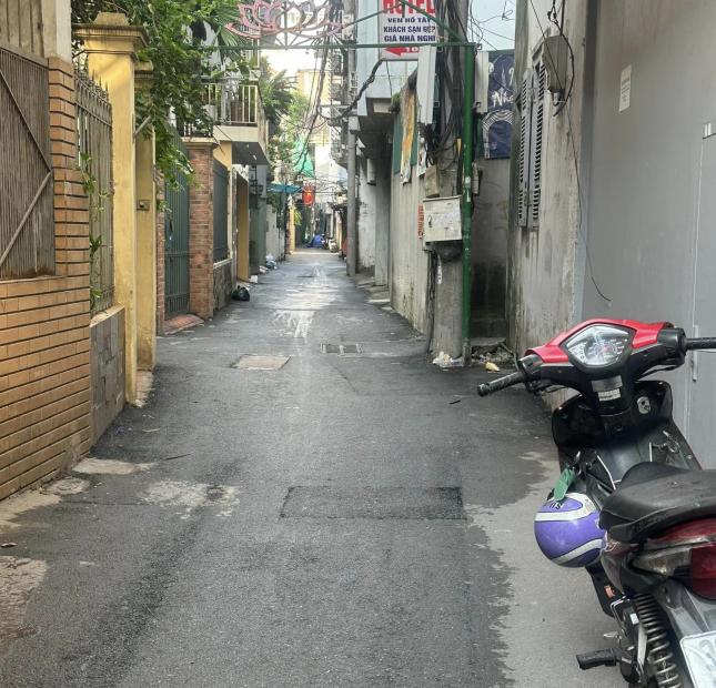 Lạc Long Quân (Thông Đường Nhật Chiêu) 75m², 2 tầng, MT 6m, giá 17.5 Tỷ Tây Hồ. Mua liên hệ: