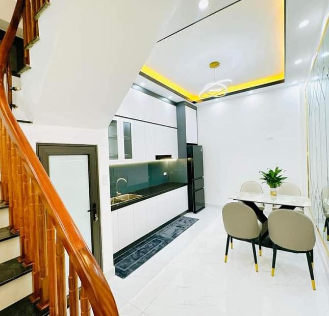 Bán nhà Ngô Đình Mẫn-Hà Đông Ô TÔ-3 THOÁNG-KINH DOANH hơn 7 tỷ, 0979917661.