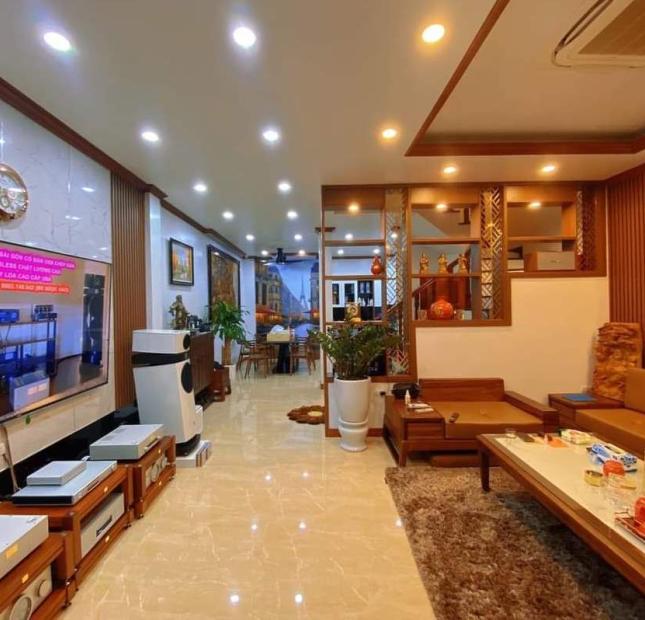 Tôi bán nhà mặt phố Xuân Diệu, Quảng An view Hồ Tây 72m2 chỉ 38.9 tỷ. LH 0989.62.6116