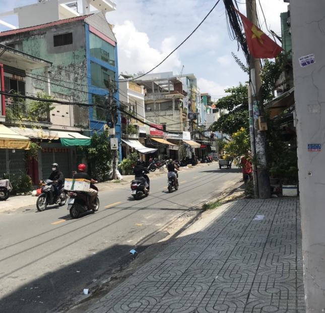 Bán nhà 2MT Khuông Việt cách Đầm Sen 600M ,90M2 1 trệt 1 lầu