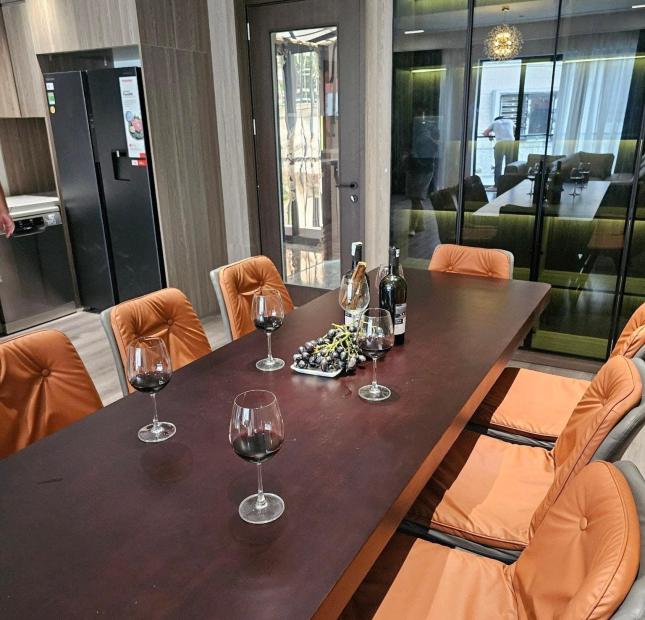 nhà đẹp Nguyễn Văn Cừ, 75m x 7tầng, mặt tiền 6m, thiết kế hiện đại, gara, full nội thất