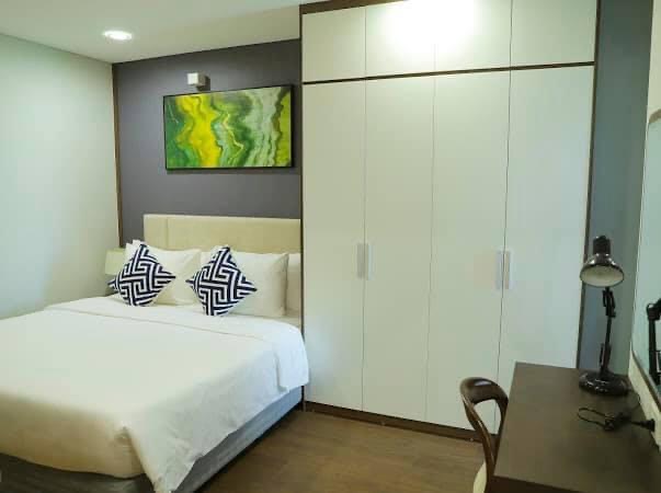 Em cần cho thuê lại căn hộ  khách sạn Ramada Hạ Long, Quảng Ninh. 2 ngủ 2 vệ sinh. 66m2 Full nội