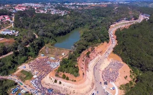 Cần chuyển nhượng lô đất tại Đường Y Bom Khu du lịch Măng Đen, Đại Ngàn.