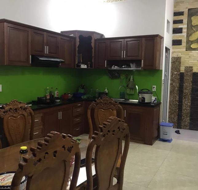 Bán gấp căn nhà 49m2 5 tầng, Hẻm xe hơi Nguyễn Tiểu La, Q10, Giá 6.9 tỷ