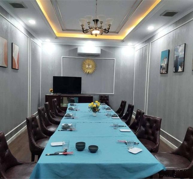 Nguyên Căn Mặt Tiền Huỳnh Tấn Phát,Tân Thuận Đông, trệt lầu 12 phòng VIP