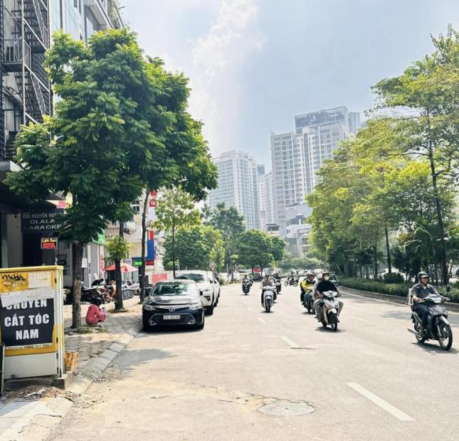 MẶT PHỐ NGUYỄN HOÀNG - VỊ TRÍ ĐẮC ĐỊA - VỈA HÈ RỘNG - KINH DOANH BUÔN BÁN SẦM UẤT - KHU VỰC HIẾM NHÀ BÁN