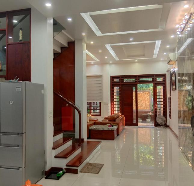 NGUYỄN TRÃI CHỦ TỰ XÂY ĐỂ Ở BIỆT THỰ GARA ÔTÔ DỪNG ĐỖ NGÀY ĐÊM THANG MÁY 160m2 Mt 9.3m 0947052338