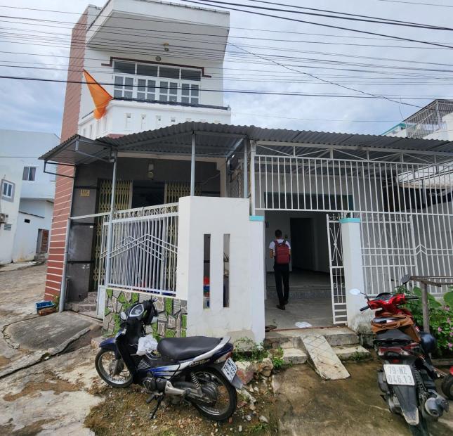 Bán nhà mặt tiền đường 7m KDC Hòn Đỏ, Đường Đệ, Vĩnh Hòa, Nha Trang