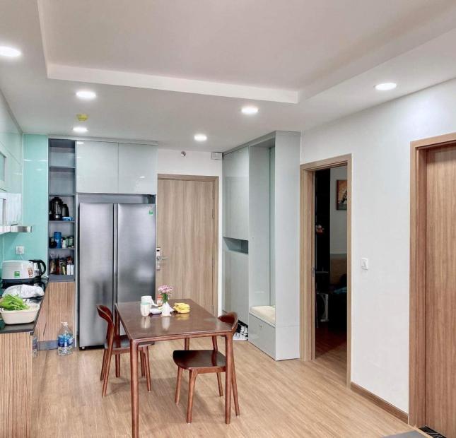 Bán chung cư Trung Hòa Nhân Chính 60m 2PN view thoáng căn góc sửa mới 2.25 ty LÔ GÓC tặng NT