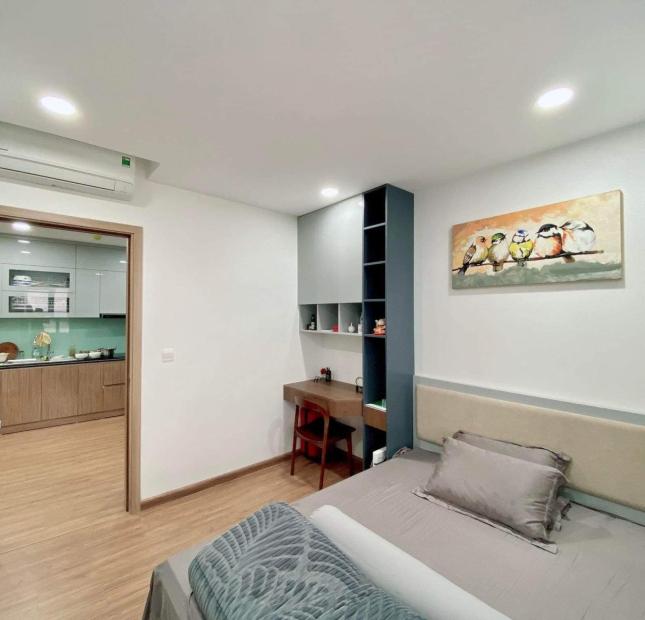Bán chung cư Trung Hòa Nhân Chính 60m 2PN view thoáng căn góc sửa mới 2.25 ty LÔ GÓC tặng NT