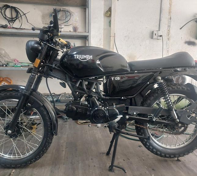 Chính chủ dư xe cần bán Honda Win 110 đã độ 125 - Trường THCS Phạm Hữu Lầu, K19