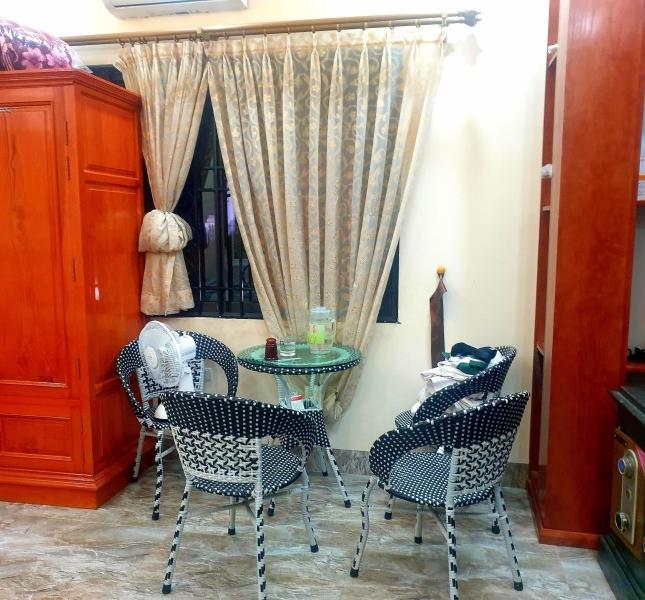 Bán nhà 5 tầng Thạch Bàn,Long Biên 42m2,thang máy,oto tránh hơn 5tỷ