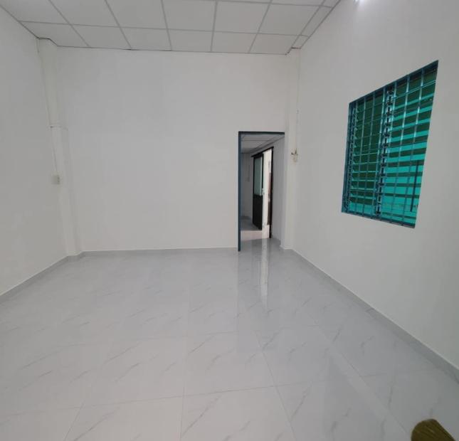 BÁN NHÀ LÊ VĂN KHƯƠNG QUẬN 12 GIÁ 2 TỶ 999