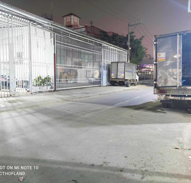 Bán GẤP kho xưởng gần 500m2 mặt tiền đường xe công sát Lê Thị Riêng, Thới An, Quận 12