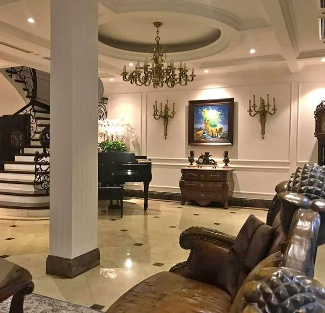 [ HIẾM] BÁN NHÀ 30M RA NGÕ 279 ĐỘI CẤN 122M2, 4T, MT 7.5M, Ô TÔ VÀO, GIÁ NGON.