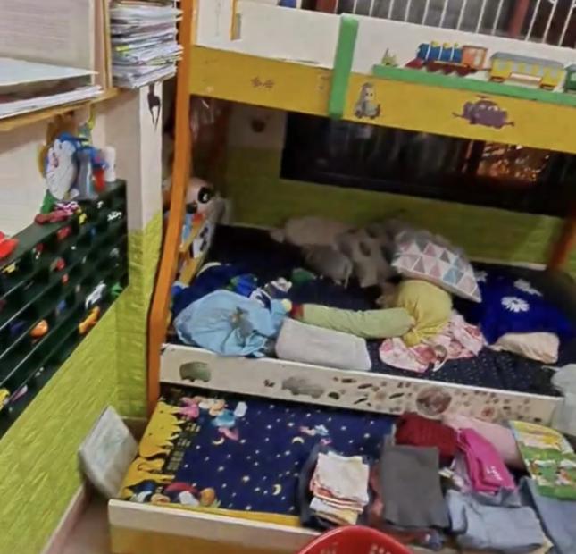 Chính Chủ Nhờ Tìm Người Thuê Toàn Bộ Nhà Tuyệt Vời mặt phố Vân Hồ 3, Quận HBT