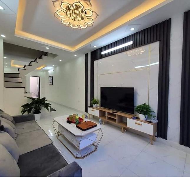 Nhà Bán Quận 11, Hẻm Ô-tô Siêu Rộng, 86m2, 4 Phòng, 12.6 TỶ HẠ CÒN 7.6 TỶ, GIÁ TỐT