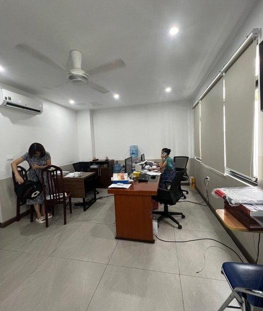 Bán nhà Trung Tâm Cầu Giấy - Phân Lô - Ô Tô Tránh - Vỉa hè - Kinh Doanh - Văn Phòng 100m x MT 6m