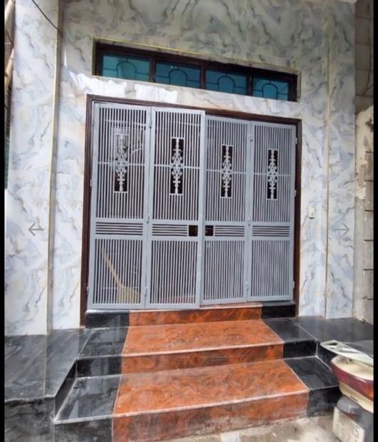 CHÍNH CHỦ NHỜ BÁN GẤP - ĐƯỜNG CẦU GIẤY - TRUNG TÂM QUẬN - TIỆN ÍCH VÔ VÀN - NHỈNH 5 TỶ
