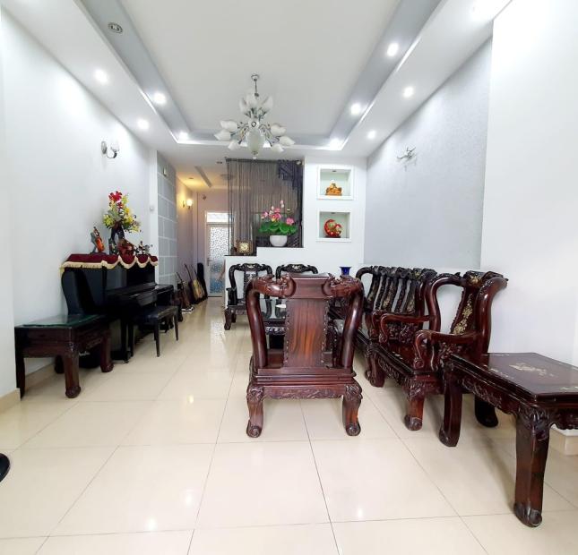 Bán nhà HXH 8m đường Nguyễn Thượng Hiền,Q.Bình Thạnh.DT 245m2,bán đất tặng nhà.Giá chỉ 26 tỷ