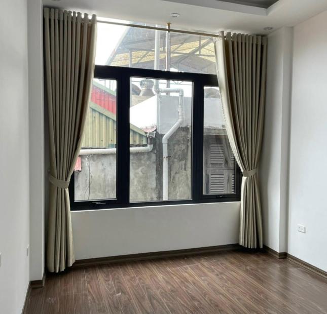 CƠ HỘI ĐẶC BIỆT: CĂN NHÀ MẶT PHỐ VƯƠNG THỪA VŨ, 52M2, 5 TẦNG, 8.6 TỶ