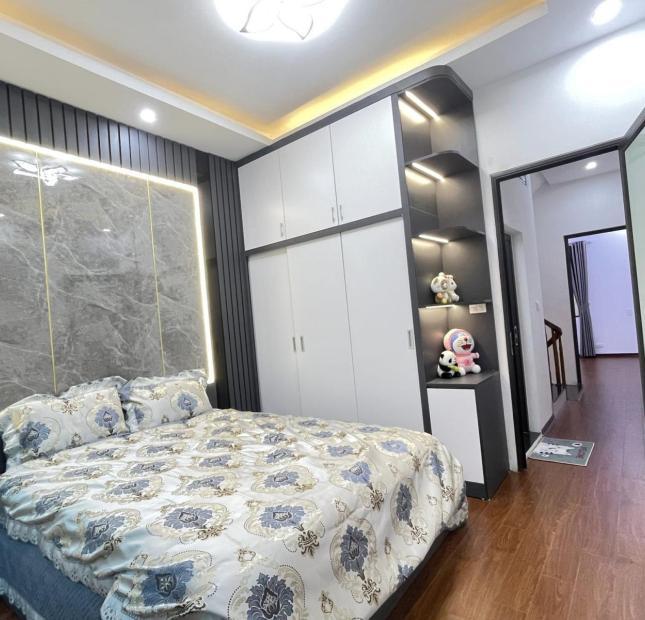 Bán nhà Bùi Xương Trạch 45m x 4 tầng, mt: 4m

Giá chào: 4.38 tỷ thương lượng