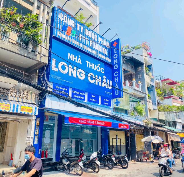Cho thuê mặt tiền ngang 6x20m Nguyễn Cửu Vân giáp quận 1
