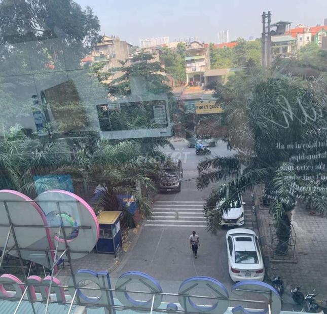 Chính chủ bán chung cư view mặt đường Phan Trọng Tuệ, 60m2 căn 2 ngủ.