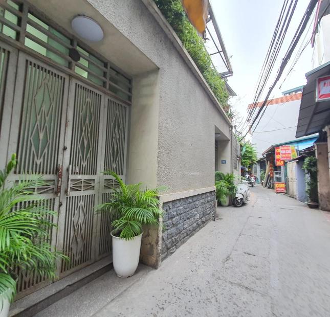 Bán nhà Trần Cung 106m x 3 tầng, mt: 8.8m
Giá chào: 13.6 tỷthương lượng