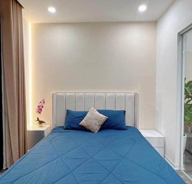 TUYỆT !! Bán chung cư Eurowindow Multi Complex 75m 2PN 2WC
LÔ GÓC TẶNG NT slot oto