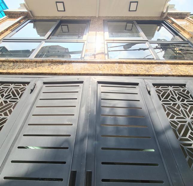 Bán tòa CCMN Lê Văn Lương , ngõ nông, rộng, 120m, 7T, TM, Dt khủng 17 tỷ