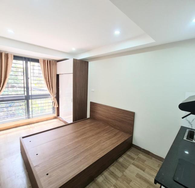 Bán tòa CCMN Lê Văn Lương , ngõ nông, rộng, 120m, 7T, TM, Dt khủng 17 tỷ