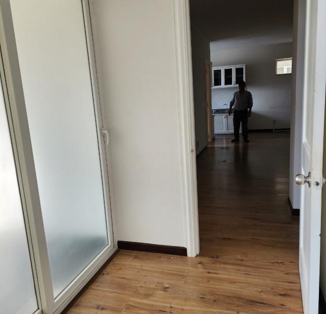 Cho thuê căn hộ Copac Quận 4 : - 126m2, 3PN, 2WC nội thất cơ bản vào ở liền - giá thuê 16 triệu/tháng