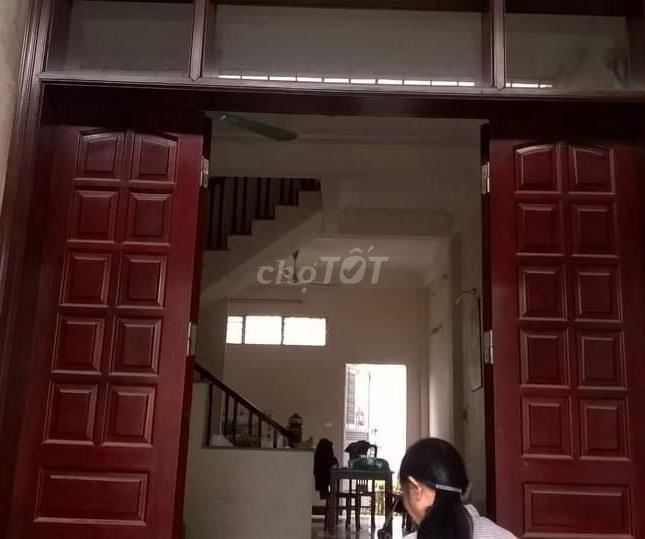 Cho thuê nhà 3.5 tầng tại Khu Tập Thể 144, Xã Ngọc Hồi, Huyện Thanh Trì, Hà Nội