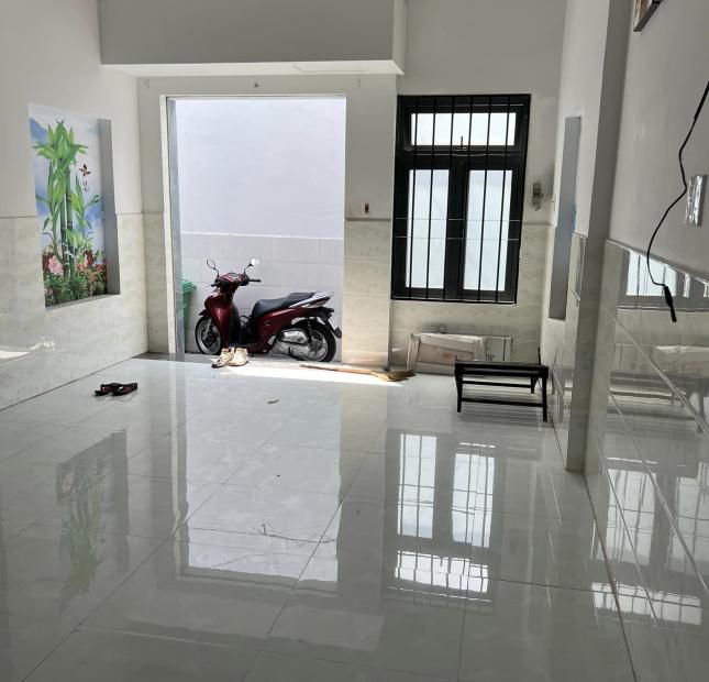 BÁN NHÀ  2 TẦNG - 54.2M² - NỞ HẬU 7m - NHỈNH 4 TỶ